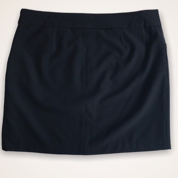 SMART SET Black Lined Mini Skirt - Picture 2 of 7